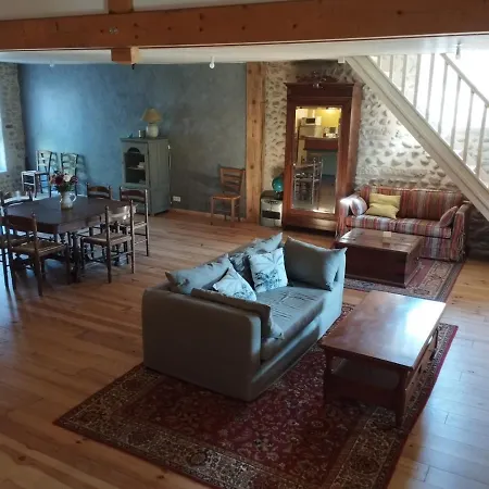 Holiday home Retour Aux Sources *